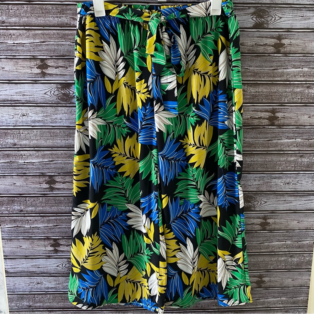 NWT Zenobia Tropical Leaf Print Cropped Flowy‎ Pants Size 2X